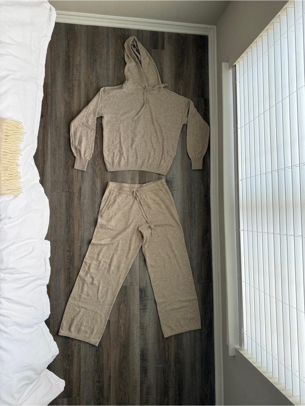 GAP Cashsoft lounge suit